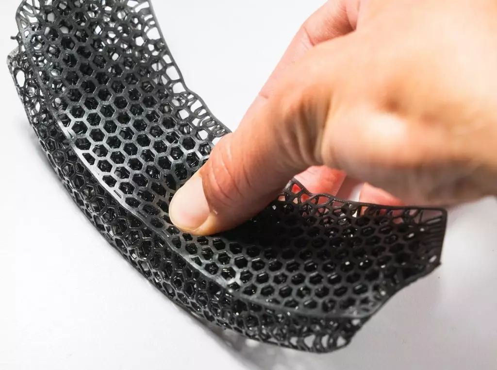 elastomero poliuretanico epu 45 helmet img