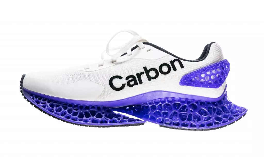 EPU 46 Carbon 3D running IMG