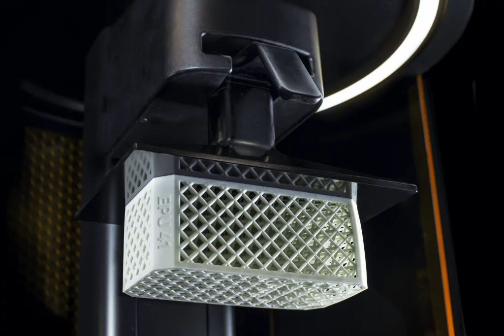 produzione in serie stampa 3d carbon epu